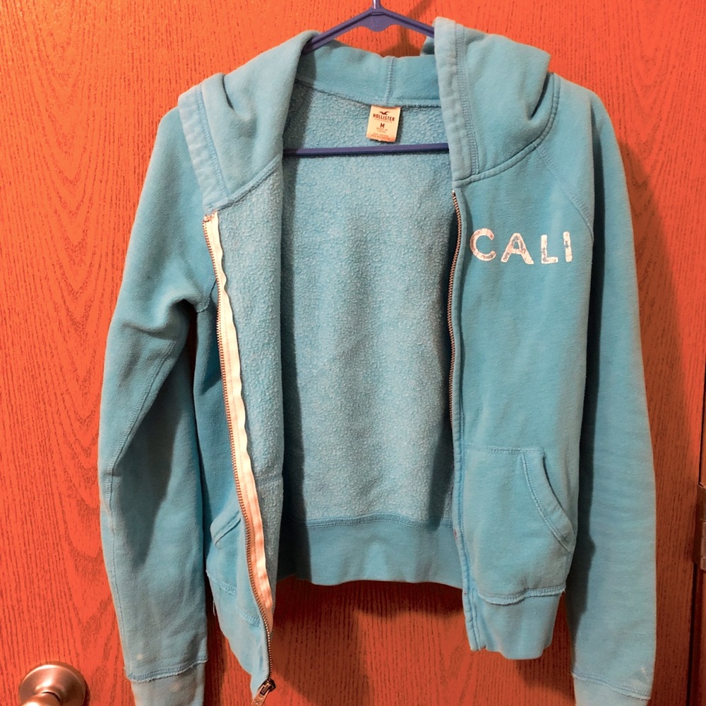 Hollister CALI soft zip-up hoodie